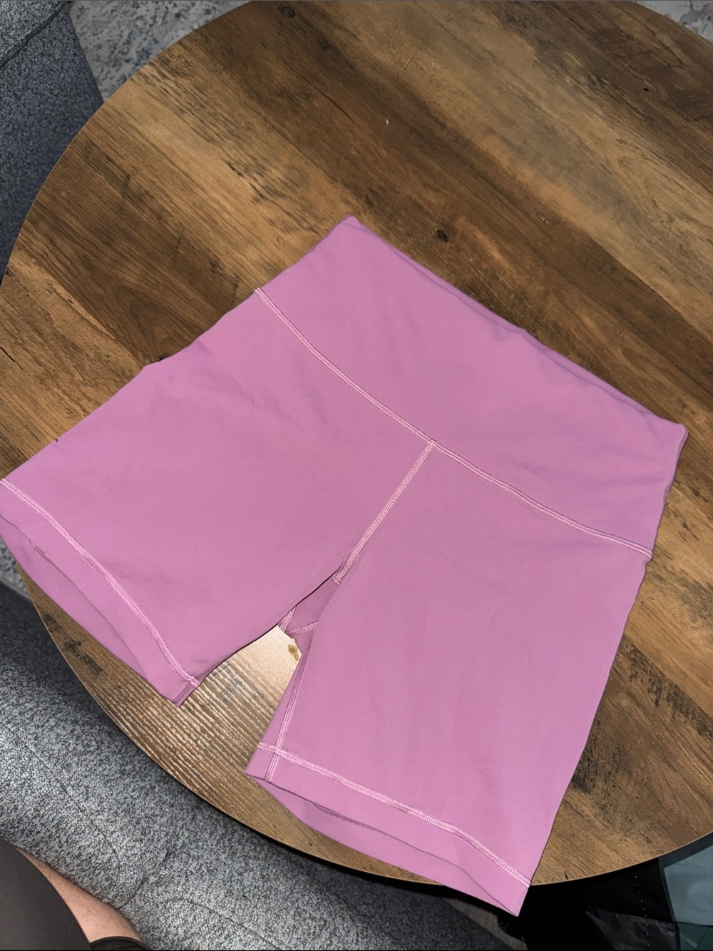 Lululemon Wunder Train High Rise Shorts-Size 10 (6” inseem)